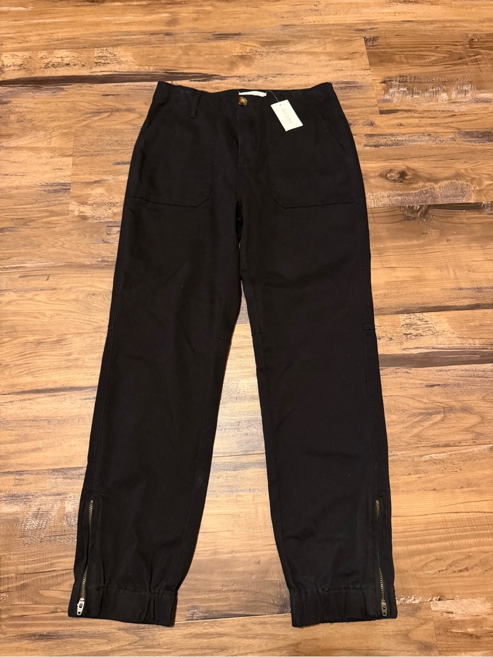 Mia and Tess woman’s Black Utility Jogger Pants
